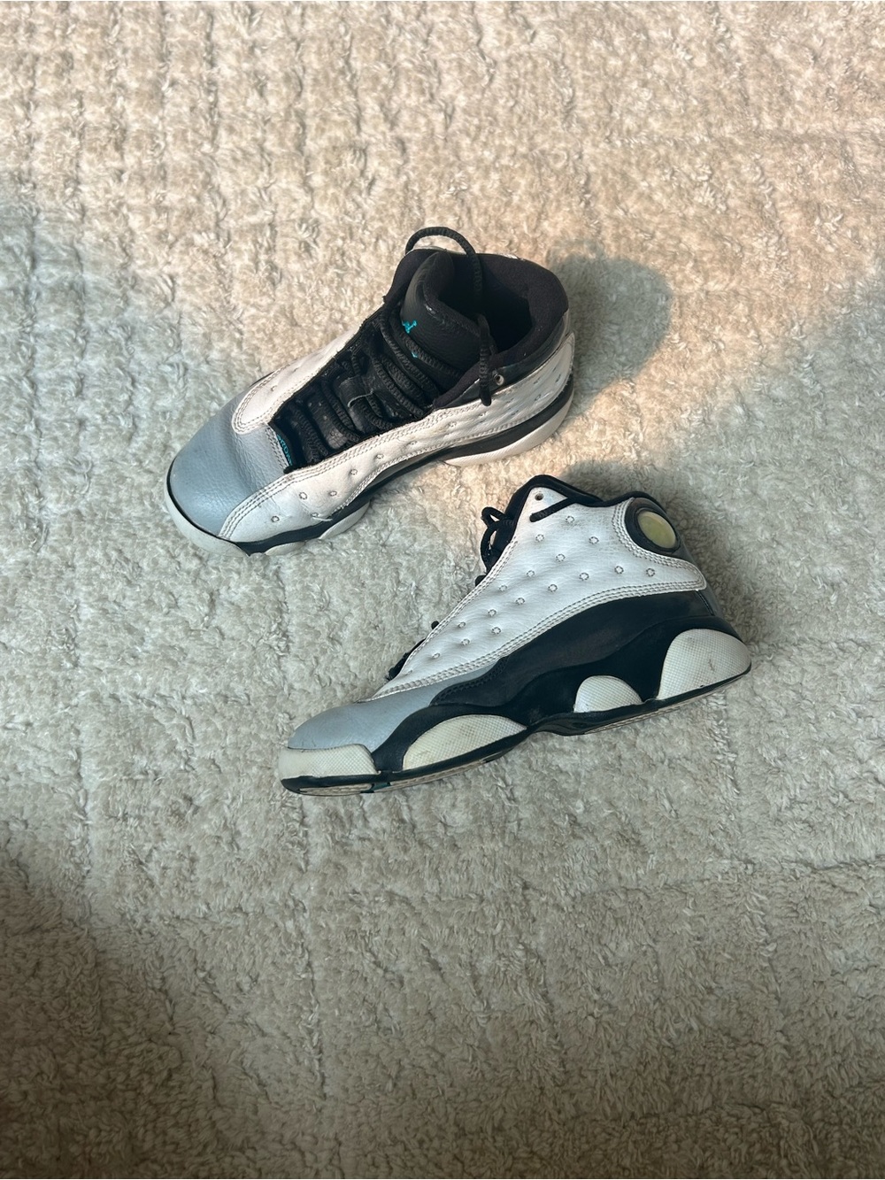 Air Jordan 13 Retro Barons classic 2014 size 1 boys shoes hologram